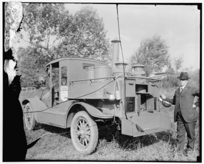 Capt. Buzzcott's army kitchen, between 1910 and 1920. Creator: Harris & Ewing.