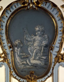 Two poets, a lyre, and a laurel wreath, between 1735 and 1745.