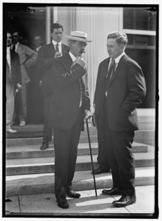 Men at White House, Washington, D.C., between 1913 and 1918.