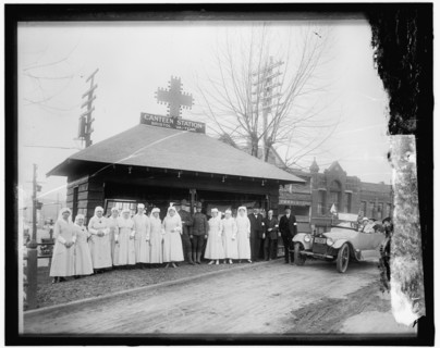 Red Cross: Canteen Station, Bristol, Va.-Tenn, between 1910 and 1920.
