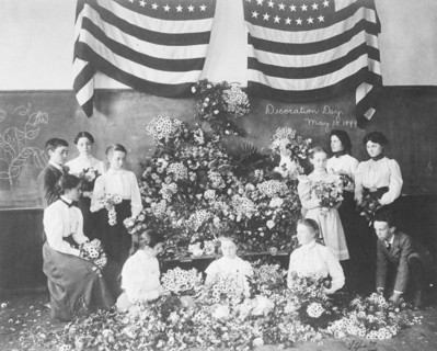 Daisies gathered for Decoration Day, May 30, 1899, (1899?).