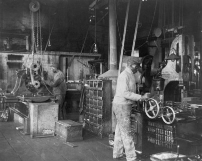 Student shipbuilders at Newport News, Virginia, 1899 or 1900.