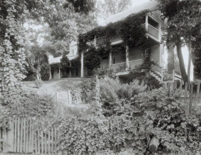 Michie's Old Tavern, Charlottesville, Albemarle County, Virginia, 1933.