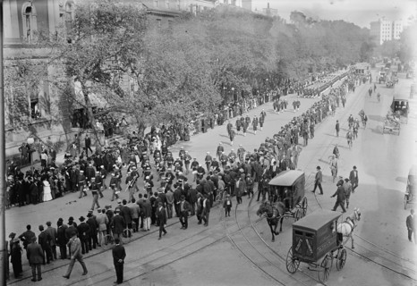 Schley, Winfield Scott, Rear Admiral, U.S.N. - Funeral, St. John's Church. Procession, 1911.