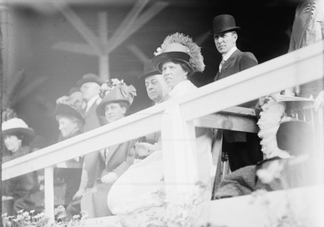 Horse Show - Knox, Philander Chas., Attorney General of U.S., 1901-1904; Senator..., 1911. Creator: Harris & Ewing.