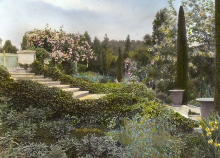 James Kennedy Moffitt house, 86 Sea View Avenue, Piedmont, California, 1917. Creator: Frances Benjamin Johnston.