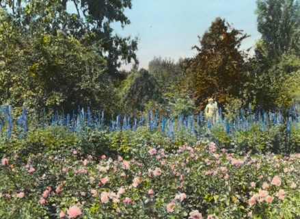Newmar, Senator George Almer Newhall house, 1761 Manor Drive, Hillsborough, California, 1917. Creator: Frances Benjamin Johnston.