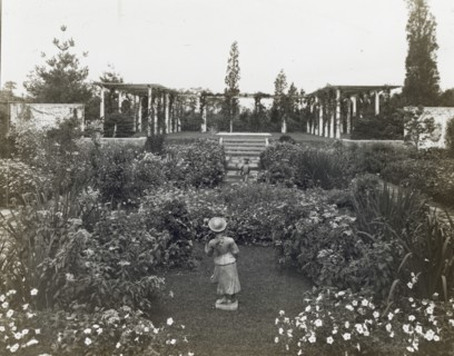 Barberrys, Nelson Doubleday house, Mill Neck, New York, 1921. Creator: Frances Benjamin Johnston.