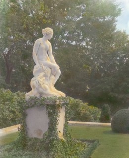The Elms, Edward Julius Berwind, 367 Bellevue Avenue, Newport, Rhode Island, 1914. Creator: Frances Benjamin Johnston.