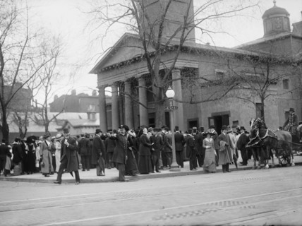 Easter Crowds; St. John's, 1911. Creator: Harris & Ewing.