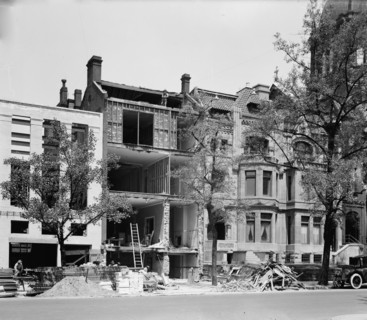Adm. Dewey's House, between 1910 and 1920. Creator: Harris & Ewing.