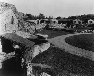 Surprise Valley Farm, Arthur Curtiss James property, Beacon Hill Road, Newport, Rhode Island, 1917 Creator: Frances Benjamin Johnston.