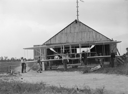 Wright Flights, Fort Myer, Va, July 1909.  Creator: Harris & Ewing.