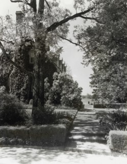 York Hall, Captain George Preston Blow, Route 1005 and Main Street, Yorktown, Virginia, 1929. Creator: Frances Benjamin Johnston.