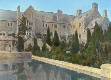 Killenworth, George Dupont Pratt house, Glen Cove, New York, c1915. Creator: Frances Benjamin Johnston.