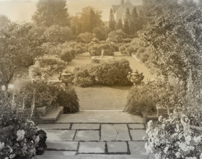 Planting Fields William Robertson Coe house, 1395 Planting Fields Road, Oyster Bay, New York, 1926 Creator: Frances Benjamin Johnston.