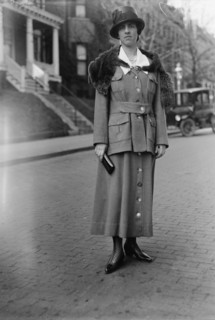 Mrs. Henry T. Bull, 1918.