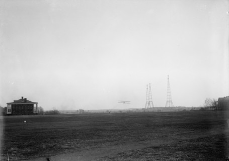 Aviation, Army - Early Type Thomas Flyer, Tractor Biplane, 1914.