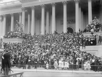Bible Society Open Air Meeting, East Front of The Capitol, 1917. Washington, DC.