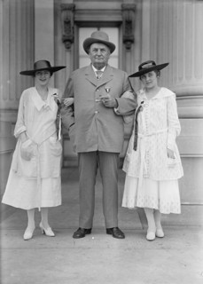 John Hollis Bankhead, Rep. from Alabama, At Confederate Reunion, D.C. with Grand-Daughters...1917. Creator: Harris & Ewing.