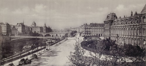 Le quai Pelletier et l'Hôtel de Ville (vue prise du quai de la Grève), 4ème arrondiss...c1845-1885. Creators: Frederic Martens, Goupil and Co.