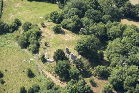 The remains of Snodhill Castle, County of Herefordshire, 2018.