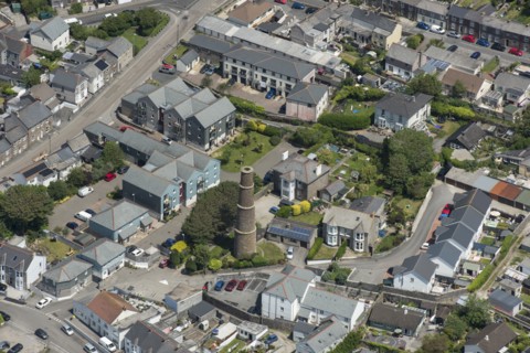 Pedn-an-drea Chimney Stack, built for a pumping engine at a tin and copper mine in Redruth, Cornwall, 2021.