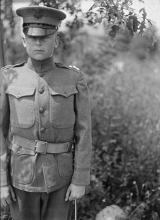 Lt. L.V. Castner, Junior American Guard, 1917. Creator: Harris & Ewing.