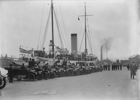 French Commission To U.S. Arriving at Navy Yard On 'Mayflower', 1917.