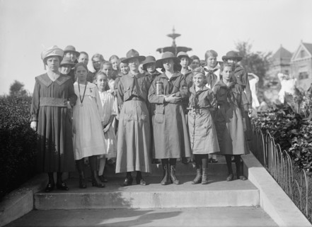 Girl Scouts - Group, 1917.