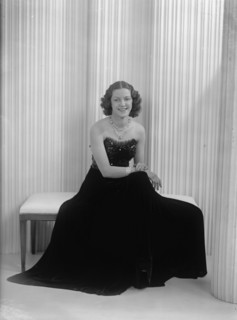 Henderson, Adrianne, Miss - Portrait, 1939.