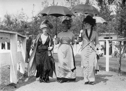 Horse Shows - Mrs. Burton Harrison; Mrs. W.J. Bryan; Mrs. Thomas F. Walsh, 1913.