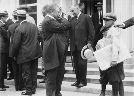 Low, Seth, Mayor of New York City - Right Center, 1913.