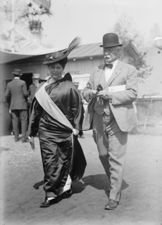 Scott, Mrs. Hugh L., Scott, Hugh L. Major General, U.S.A., Chief of Staff - Horse Show, 1915.