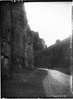 Cheddar Gorge, Cliff Road, Cheddar, Sedgemoor, Somerset, 1907. Creator: Katherine Jean Macfee.