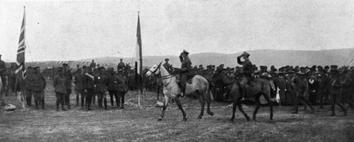 'Une ceremonie militaire a Salonique; defile des troupes Britanniques devant les deux..., 1916. Creator: Unknown.