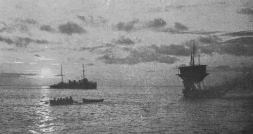 'La chasse aux voiliers Turcs dans la mer Noire; Autre voilier turc incendie apres avoir..., c1915. Creator: Unknown.