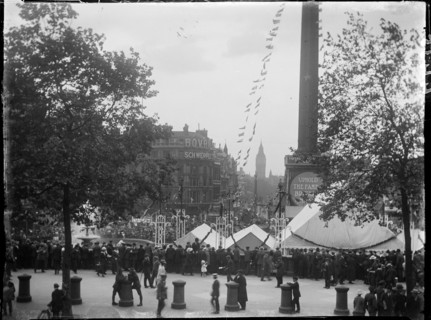 Trafalgar Square, St James, Westminster, City of Westminster, London, 1919. Creator: Katherine Jean Macfee.
