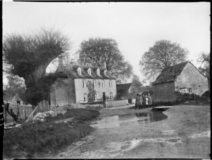 Swinbrook, Swinbrook and Widford, West Oxfordshire, Oxfordshire, 1924. Creator: Katherine Jean Macfee.
