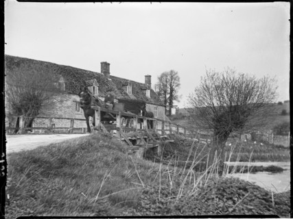 The Swan Inn, Swinbrook, Swinbrook and Widford, West Oxfordshire, Oxfordshire, 1924. Creator: Katherine Jean Macfee.