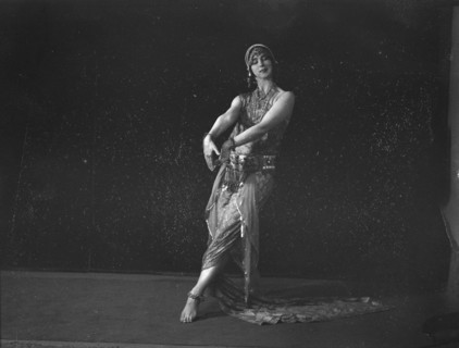 St. Denis, Ruth, 1919 Feb. 11. Creator: Arnold Genthe.