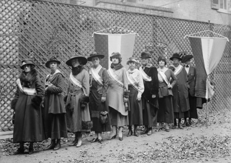 Woman Suffrage - Pickets, 1917. Creator: Harris & Ewing.