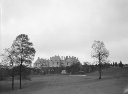 Kahn, Otto H., Mr., estate, 1928 Creator: Arnold Genthe.