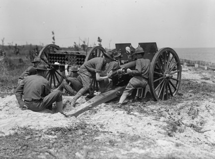 Military Training, 1917 or 1918. Creator: Harris & Ewing.