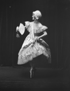 Gugi, Mrs. (Marion Vardi), 1918 June 5. Creator: Arnold Genthe.