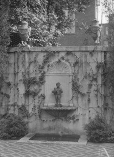 Lewisohn house and garden, 1920 Nov. 12. Creator: Arnold Genthe.