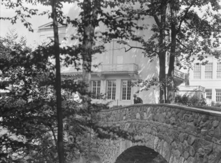 Vanderlip, Frank A., house and school, 1918 Creator: Arnold Genthe.