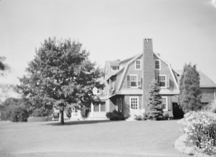 Sloan, John, Mrs. (Elsie Sloan), house, 1931 Creator: Arnold Genthe.