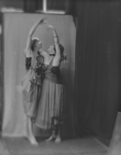 Isadora Duncan dancers, between 1915 and 1923. Creator: Arnold Genthe.