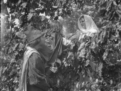 Theatrical performance at Dongan Hall, 1921 May 27. Creator: Arnold Genthe.